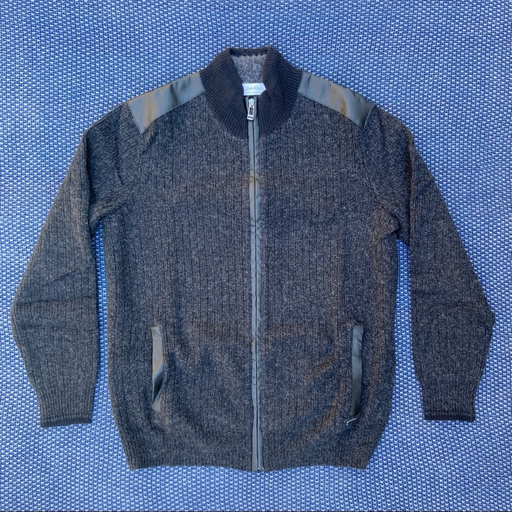 Men’s Calvin Klein Premium full zip sweater (L)